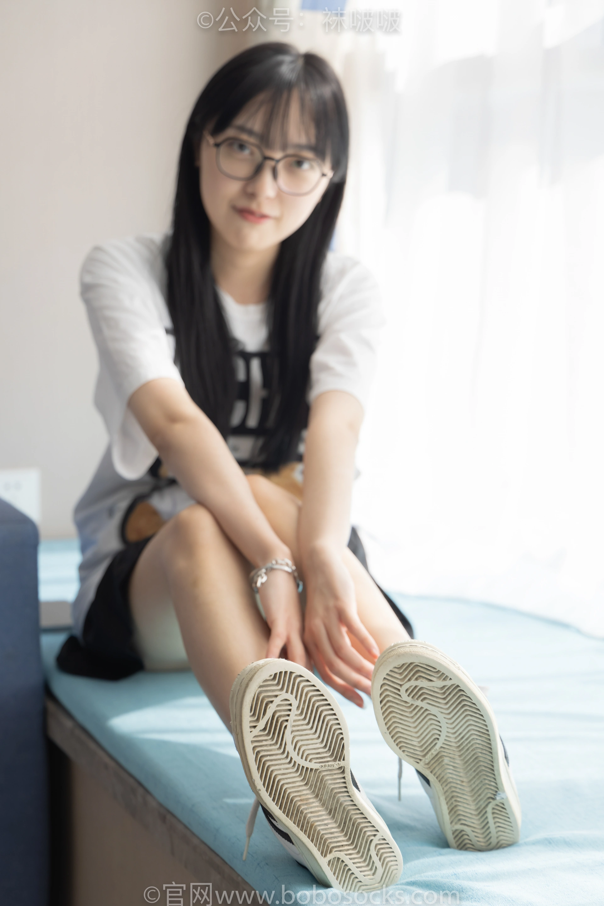 [BoBoSocks袜啵啵]NO.033 稚予-贝壳头、天鹅绒黑袜、天鹅绒白袜 3