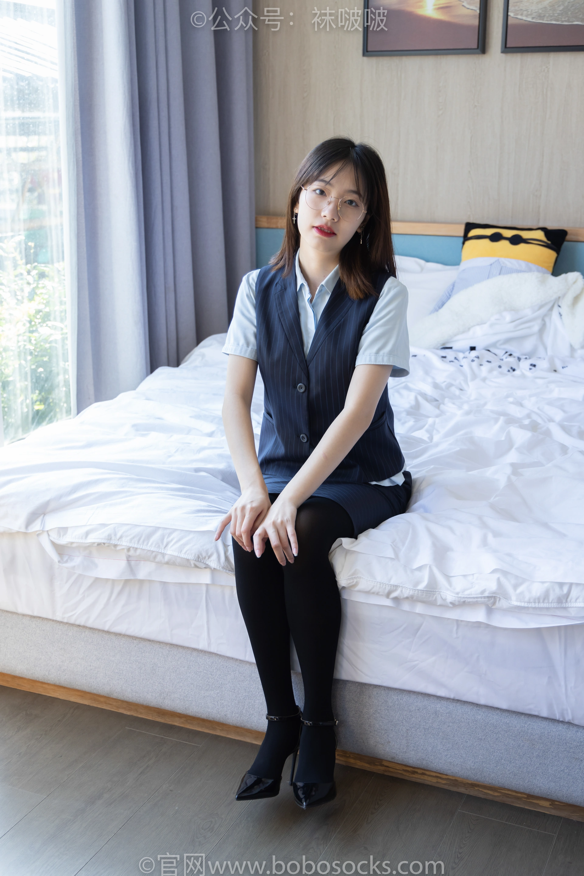 [BoBoSocks袜啵啵]NO.038 小甜豆-建行行服、高跟鞋、厚黑丝 2