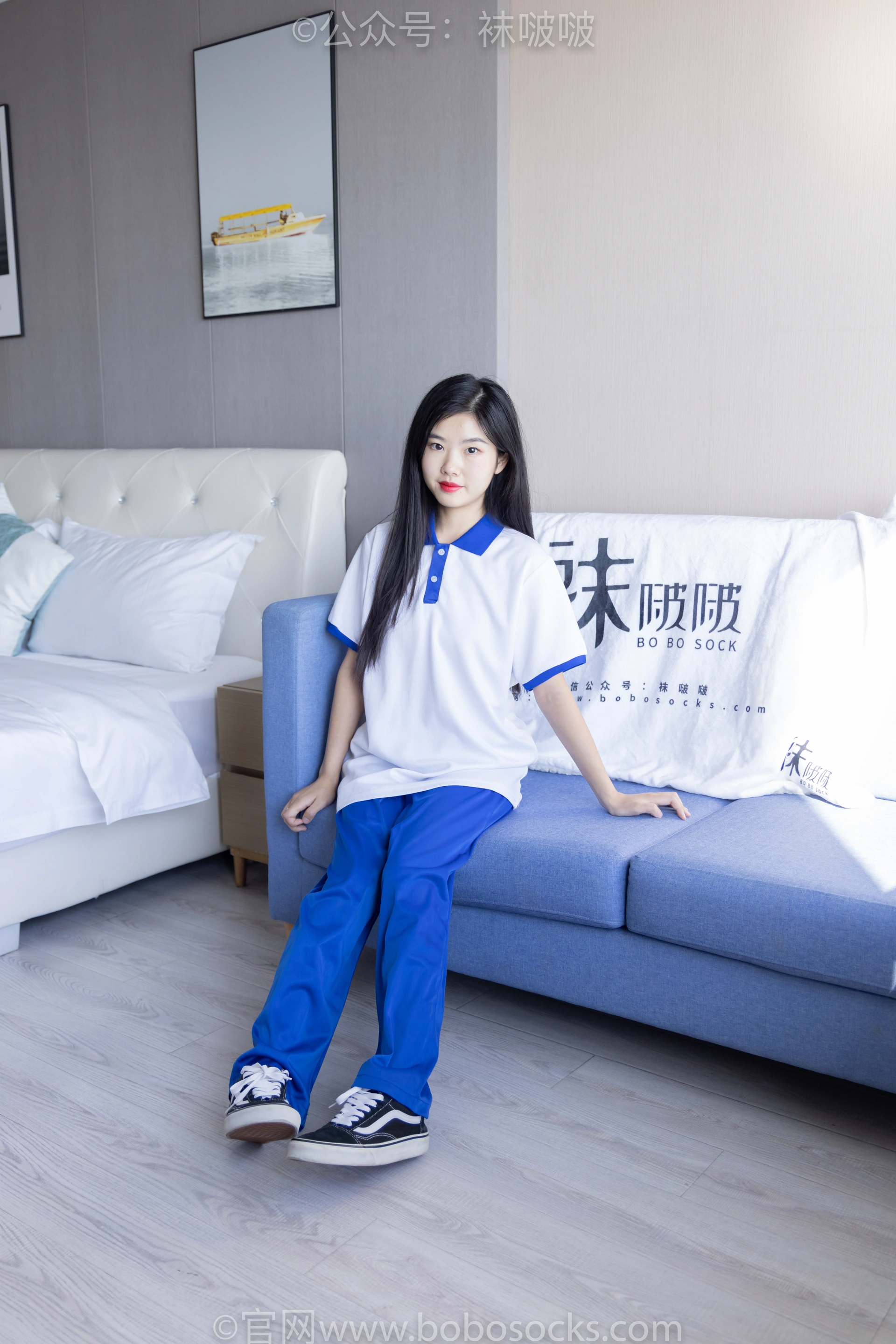 [BoBoSocks袜啵啵]NO.039 小奶熊-校服、vans帆布鞋、短白棉袜、裸足 1